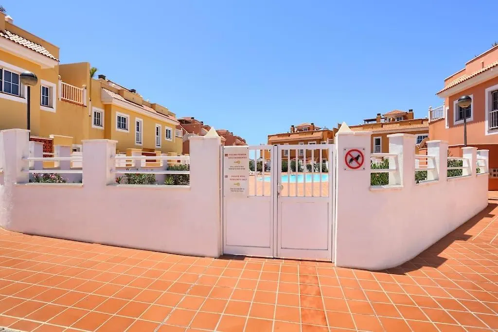 Sunnyland Pescadores Costa De Antigua Apartment